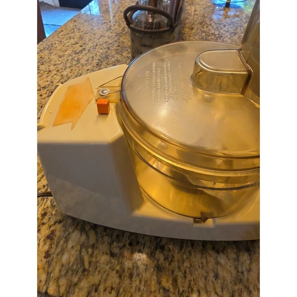 Vintage GE General Electric D1FP18 Food Processor Tested Works Slice/Shred Disc